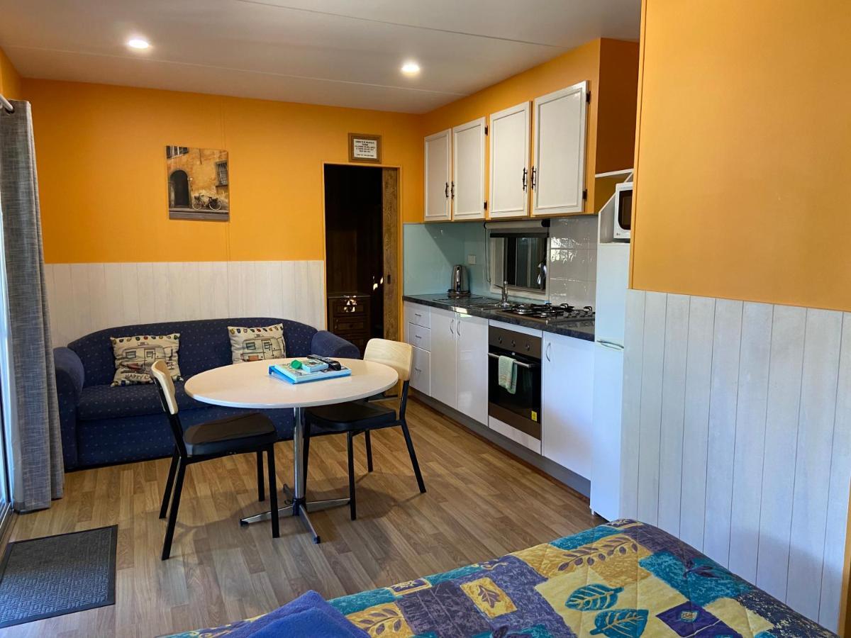 Beachcomber Caravan Park 马拉库塔 外观 照片